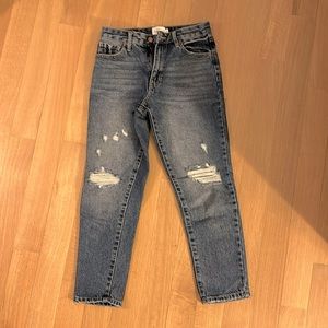 Bohme jeans l. Highly distressed at knees. Mom jeans